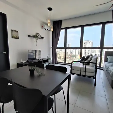 New 2Br Or 3Br Homey Getaway Stay 7 To 10 Pax At Urban Suites, Georgetown By Urban Staycation Lod Jelutong Exterior photo