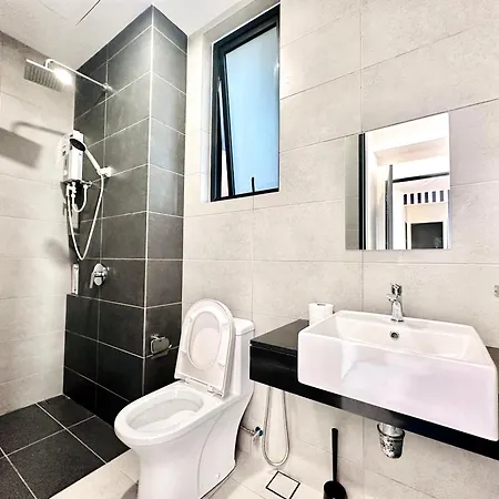 New 2Br Or 3Br Homey Getaway Stay 7 To 10 Pax At Urban Suites, Georgetown By Urban Staycation Lod Jelutong Exterior photo