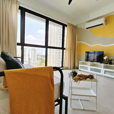 New 2Br Or 3Br Homey Getaway Stay 7 To 10 Pax At Urban Suites, Georgetown By Urban Staycation Lod Jelutong Exterior photo