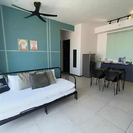 New 2Br Or 3Br Homey Getaway Stay 7 To 10 Pax At Urban Suites, Georgetown By Urban Staycation Lod Jelutong Exterior photo
