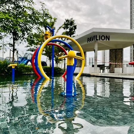 New 2Br Or 3Br Homey Getaway Stay 7 To 10 Pax At Urban Suites, Georgetown By Urban Staycation Lod Jelutong Exterior photo