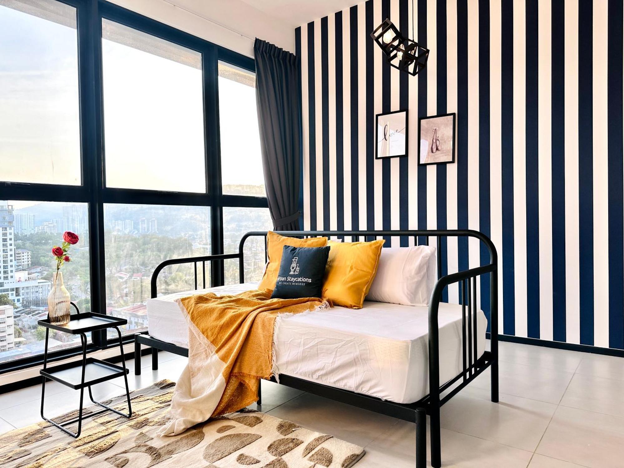 New 2br Or 3br Homey Getaway 7 To 10 Pax At Urban Suites, Georgetown By Urban Staycation Lod *