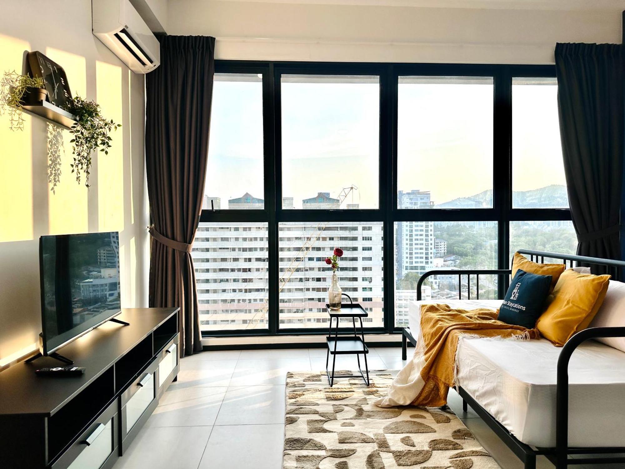 Apartment New 2br Or 3br Homey Getaway 7 To 10 Pax At Urban Suites, Georgetown By Urban Staycation Lod Jelutong