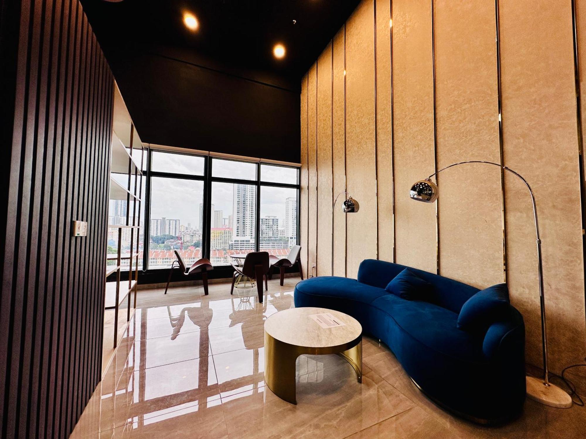 New 2br Or 3br Homey Getaway 7 To 10 Pax At Urban Suites, Georgetown By Urban Staycation Lod Apartment Jelutong